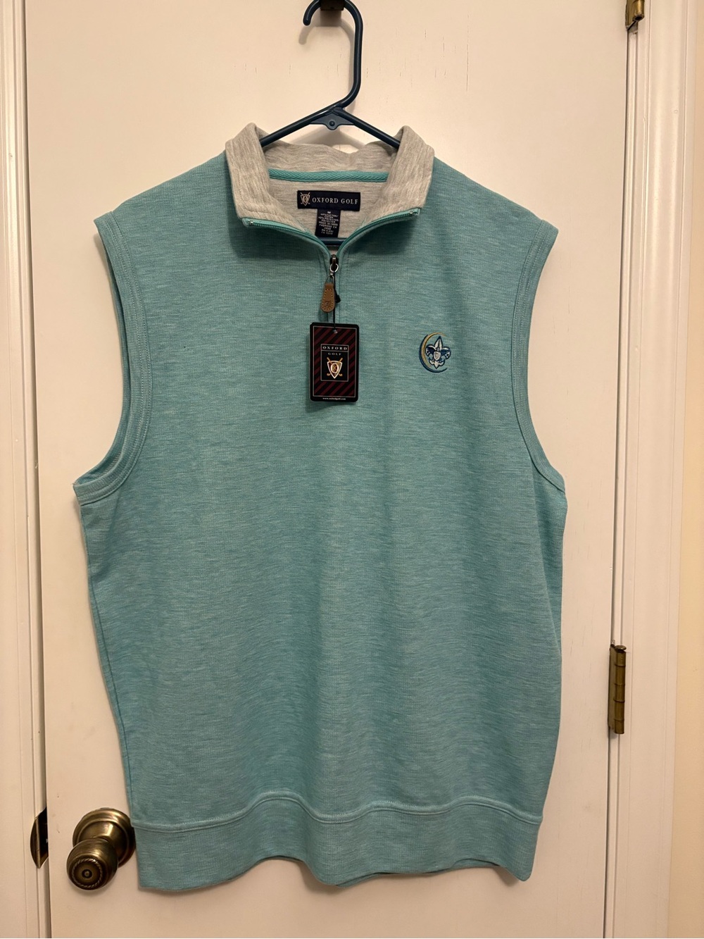 Oxford Men’s Aqua Quarter-Zip Golf Sweater Vest with Heathered Gray Collar